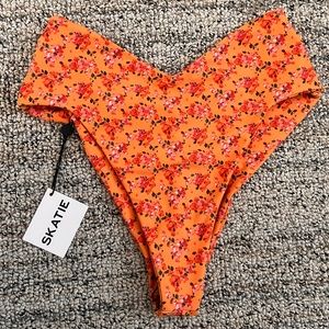 SKATIE Swim. Melly Bottom, Hanalei print, size medium